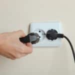 【2025年】カンボジアの電源プラグ・コンセントのタイプや電圧について