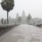 カンボジアの雨季をおススメします。