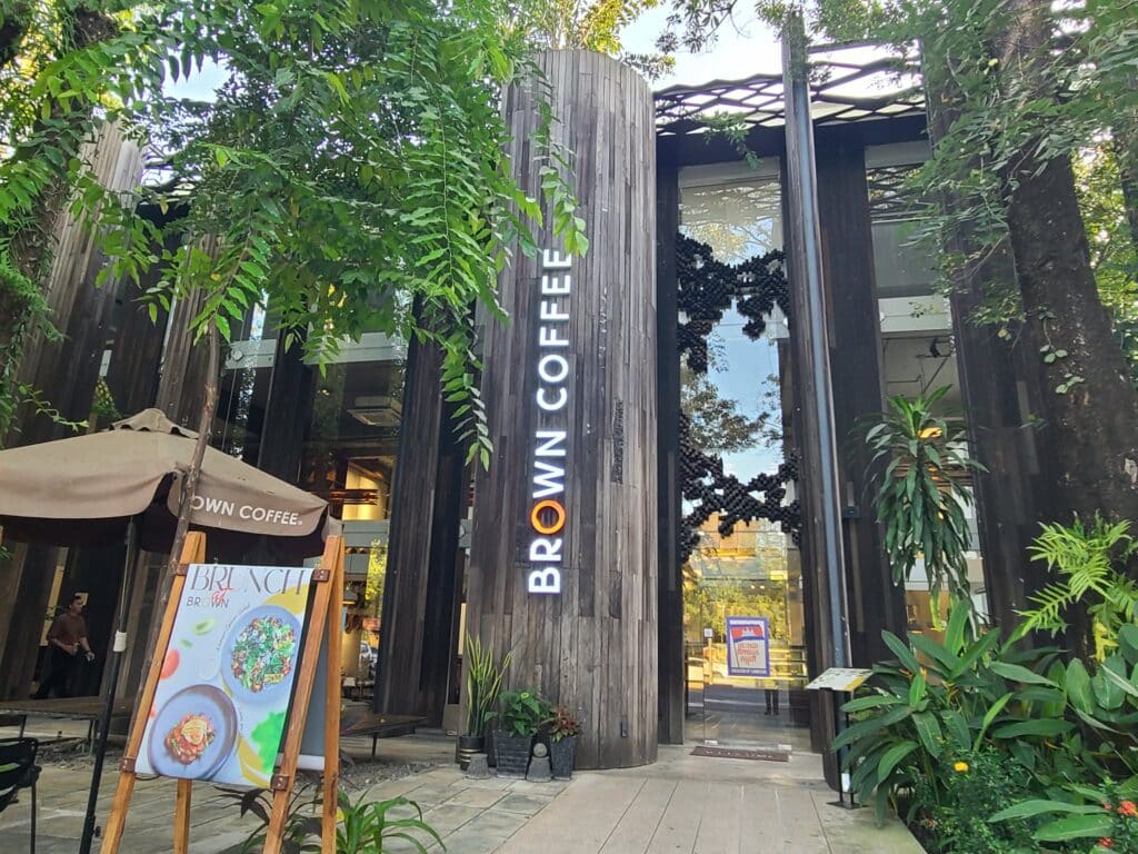 BROWN Roastery 正面